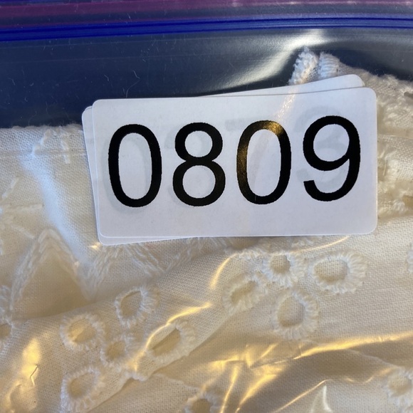 Splendid x Cella Jane Eyelet Mini Dress M White Tiered Smocked Feminine Pretty - Picture 15 of 16